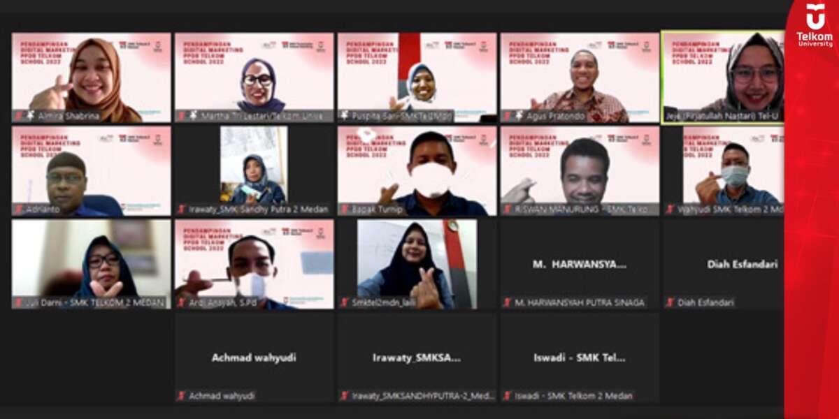Telkom University Melaksanakan Pengabdian Masyarakat