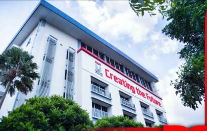 pts nomor 1 versi webometrics