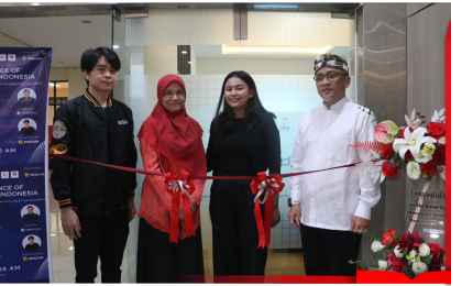 Peresmian advance technology for management laboratory Fakultas Ekonomi Bisnis