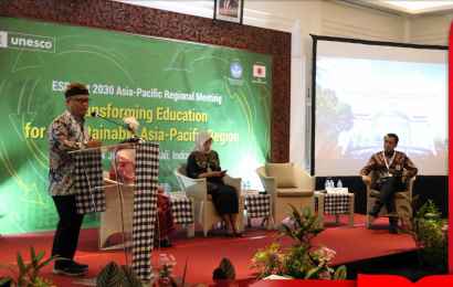 telu satu satunya universitas pada esd net