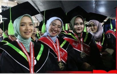 wisuda nov 2023