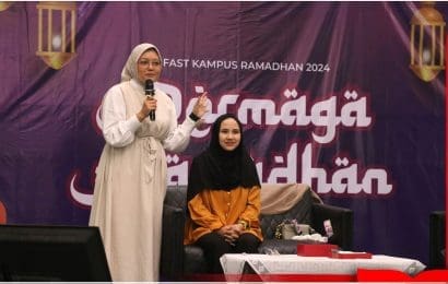 Hijab Class Bersama Alumni Kriya Tekstil di FAST Kampus Ramadhan 