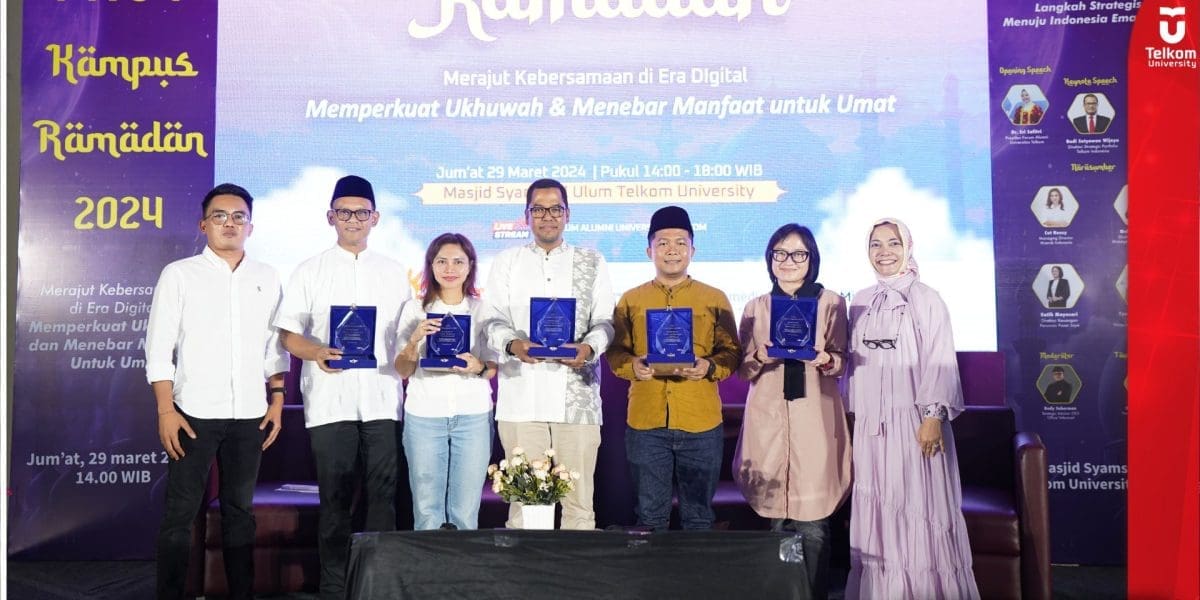 Pembangunan SDM Unggul di Era Digital Tantangan dan Peluang Menuju Indonesia Emas 2045