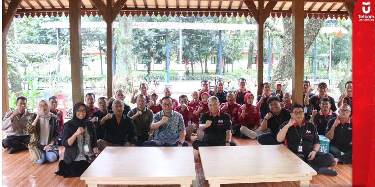 Security dan CS Tel U Siap Siaga Mengamankan Lingkungan Kampus saat Libur Lebaran 2024
