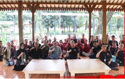 Security dan CS Tel U Siap Siaga Mengamankan Lingkungan Kampus saat Libur Lebaran 2024