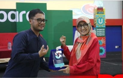  Jembatani Kegelisahan Mahasiswa Tentang Masa Depan Tel U dan Kumparan Gelar Anak Bangsa Curhat