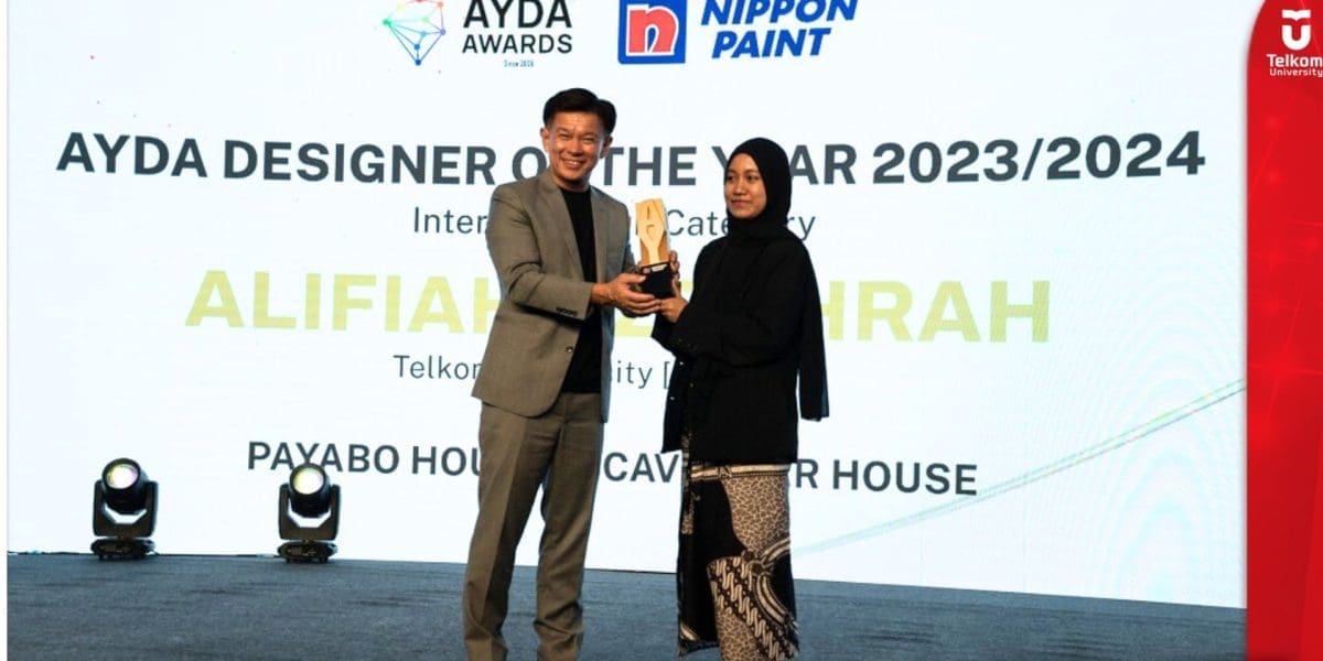 Mahasiswa Telkom University Raih Gelar ‘Designer of The Year’ di AYDA International Awards 2023:24 