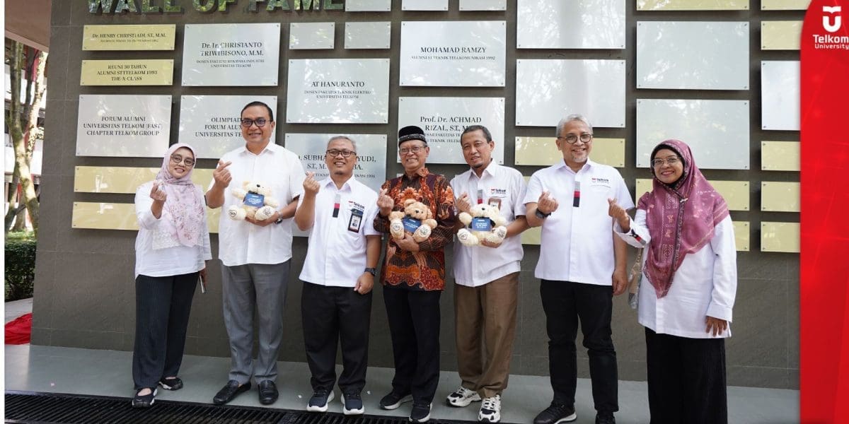 Tel U Resmikan Wall of Fame Inspirasi dan Apresiasi bagi Donor Endowment