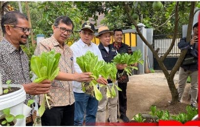 PJ Wali Kota Bandung Dukung SIMONA Teknologi Aquaponik Masa Depan Pangan Kota
