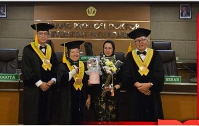 Dr Dini Salmiyah Fithrah Ali Raih Gelar Doktor Ilmu Komunikasi Usai Teliti Tentang Bidang Fesyen Halal di Indonesia