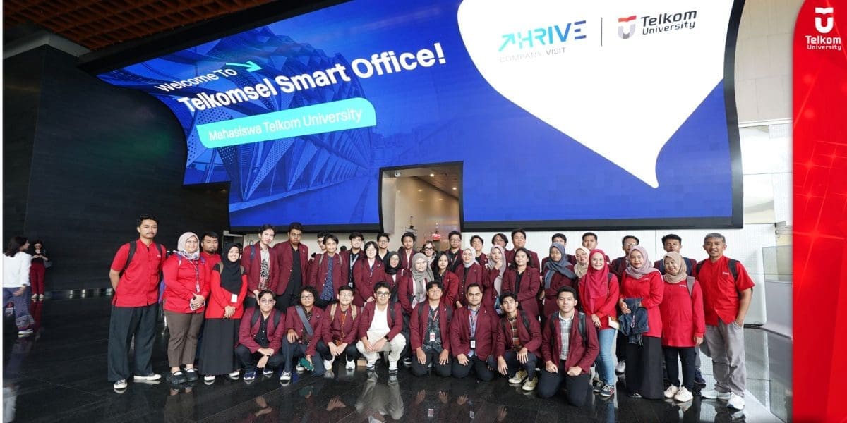 Mahasiswa Telkom University dan Thrive Lakukan Company Visit ke Telkomsel Smart Office