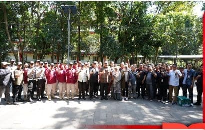 Security dan CS Siap Siaga Mengamankan Lingkungan Kampus Tel U saat Libur Lebaran 2025