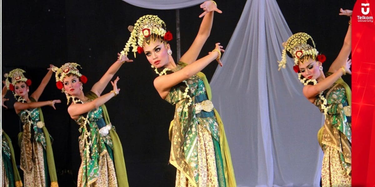 Tarian Tradisional Jawa Barat Keindahan Budaya yang Tak Lekang oleh Waktu